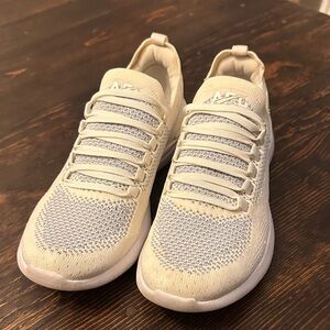 APL Women's Cream and Gray Knit Sneakers